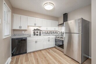 8514 W 9th St N in Wichita, KS - Building Photo - Building Photo