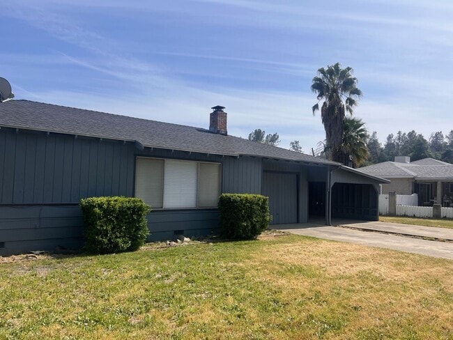 19337 Millicent St in Anderson, CA - Building Photo - Building Photo