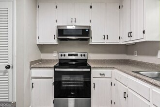 235 Little St in Athens, GA - Building Photo - Building Photo