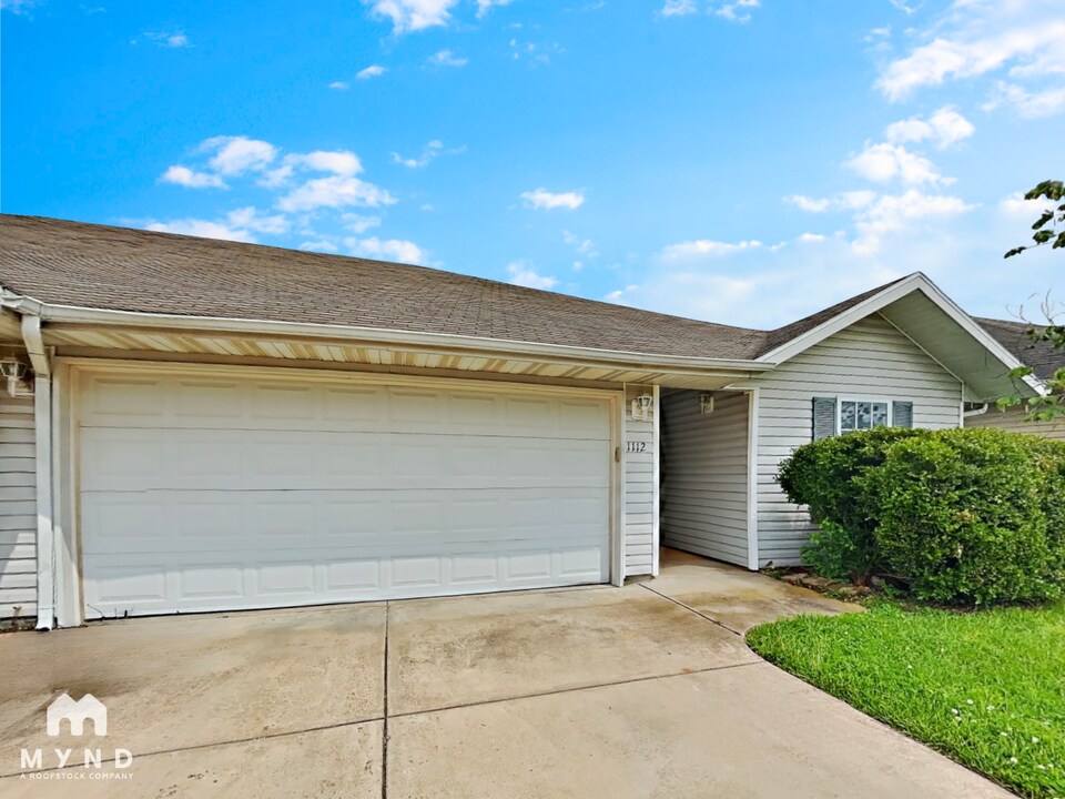 1112 S Clifton Ave in Springfield, MO - Building Photo