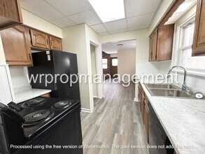 3827 Sherbrooke Rd in Toledo, OH - Building Photo - Building Photo