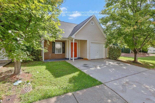 144 Lossie Ln in Mcdonough, GA - Foto de edificio - Building Photo