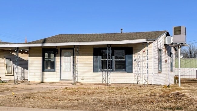 property at 3702 Beaumont Ave