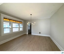 74 Garfield Ave in Bridgeport, CT - Building Photo - Building Photo