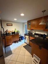 1756 Lanier Pl NW in Washington, DC - Foto de edificio - Building Photo