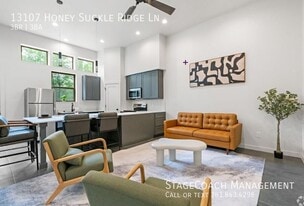 13107 Honey Suckle Ridge Ln in Cypress, TX - Building Photo