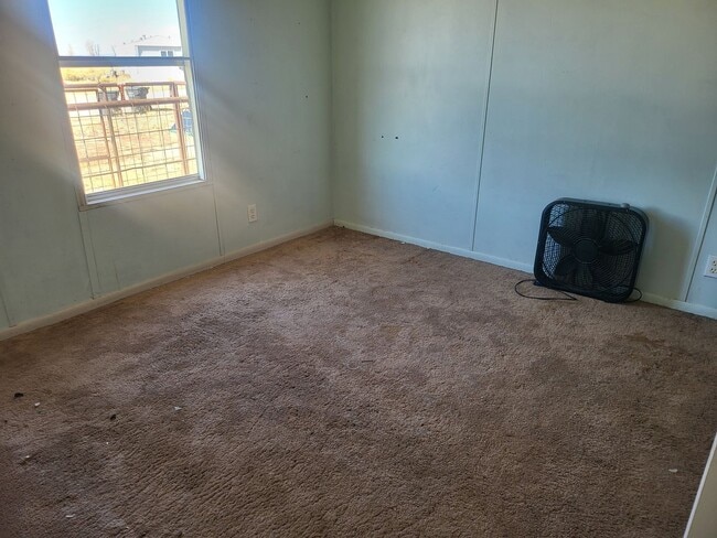 property at 32 Front St