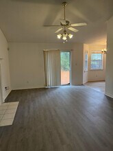 2678 Hidden Estates Cir in Navarre, FL - Building Photo - Building Photo