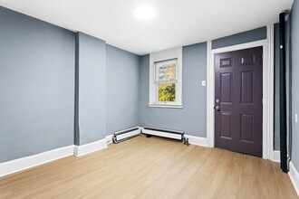 340 Mechanic St in Philadelphia, PA - Building Photo - Building Photo