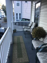 192 N Water St in Greenwich, CT - Foto de edificio - Building Photo