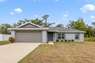 67 Olive Dr in Ocala, FL - Building Photo