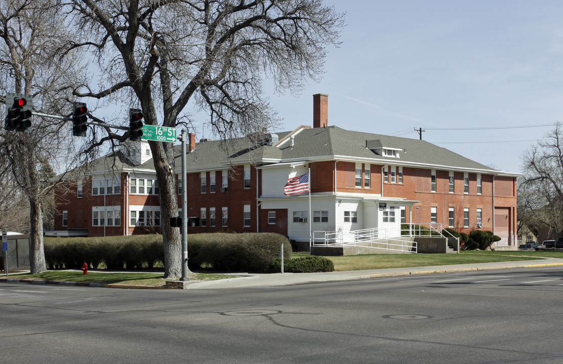 University Plaza Apartments - Senior Living in Greeley, CO - Building Photo