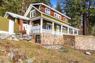 43843 ID-200 in Hope, ID - Building Photo