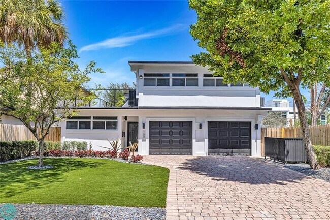 property at 1607 SE 1st St
