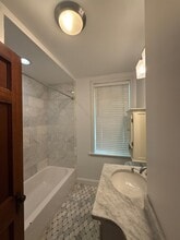 Hanley Road Apartments in St. Louis, MO - Foto de edificio - Building Photo