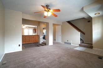 948 London Green Way in Colorado Springs, CO - Building Photo - Building Photo