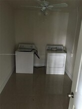 18733 NW 32nd Ave in Miami Gardens, FL - Building Photo - Building Photo