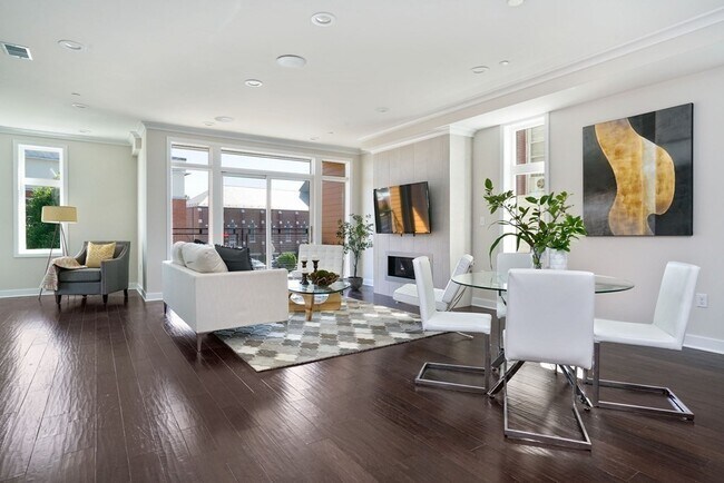 property at 2 Loring St