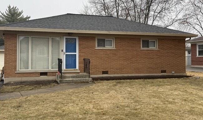 property at 711 N Kenilworth Ave