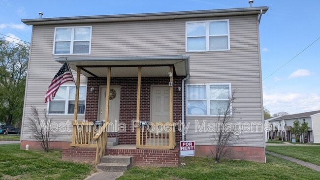 property at 1103 24th St