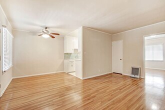 500 California Ave, North of Wilshire in Santa Monica, CA - Building Photo - Interior Photo