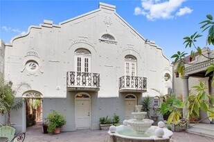 523 Dumaine St in New Orleans, LA - Building Photo