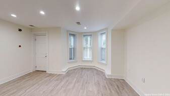 1452 Fairmont St NW, Unit B in Washington, DC - Building Photo - Building Photo