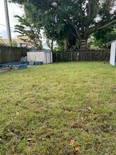1016 Chipola Rd in Fort Pierce, FL - Building Photo - Building Photo