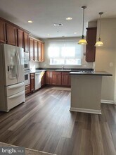 12404 Liberty Bridge Rd in Fairfax, VA - Building Photo - Building Photo