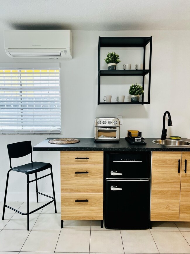 property at 911 NW 39th Ct