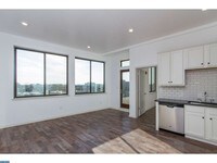 333 Earp Street photo'