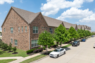 Windhaven Crossing in Lewisville, TX - Building Photo - Building Photo