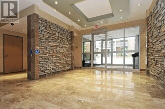 470-1470 Laurier Ave W in Ottawa, ON - Building Photo - Building Photo