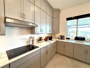 17510 Jadestone Ct in Venice, FL - Building Photo - Building Photo