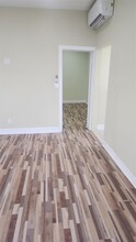 137-21 218th St in Queens, NY - Building Photo - Building Photo