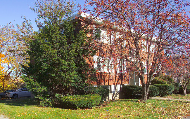 20 Curlew Rd in Quincy, MA - Foto de edificio - Building Photo