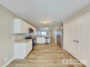 1110 Nahanee Ct in Murfreesboro, TN - Foto de edificio - Building Photo