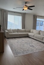 8602 Ashen Dr in Pasco, WA - Building Photo - Building Photo