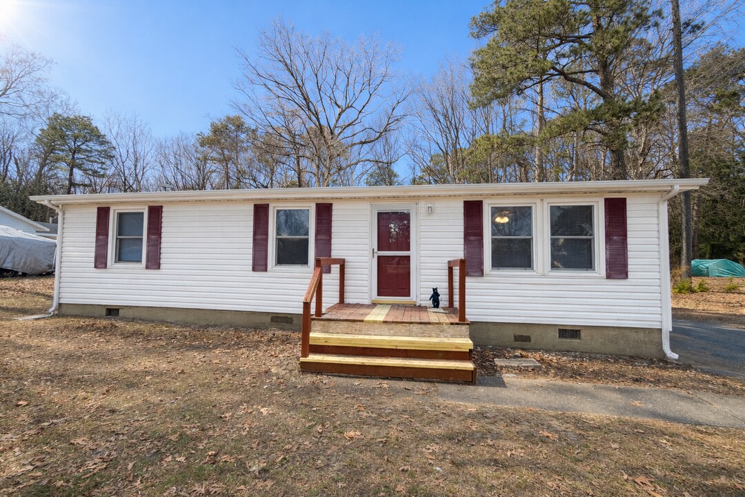 30554 Cannon Dr in Salisbury, MD - Building Photo