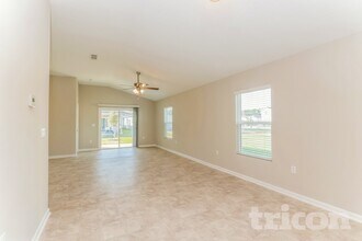 1994 Howard Christy Ct in Jacksonville, FL - Foto de edificio - Building Photo