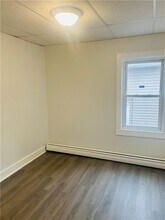 17 What Cheer Ave in Providence, RI - Building Photo - Building Photo