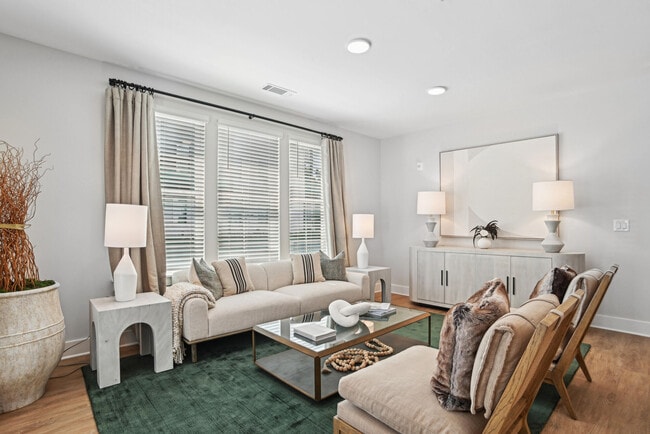 NOVEL Davidson by Crescent Communities in Davidson, NC - Foto de edificio - Building Photo