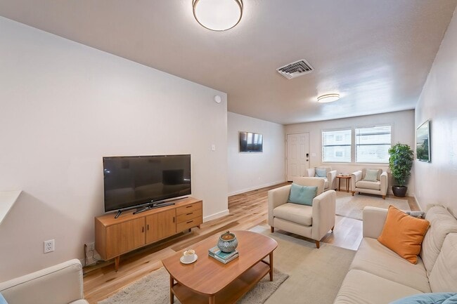 property at 1419 Anita St