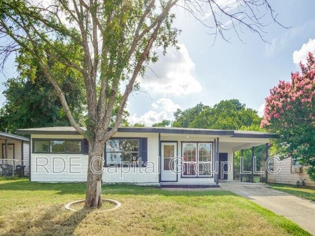 property at 3012 Crouch St