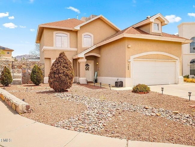 property at 7600 Plaza Redonda Dr