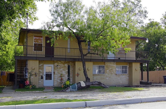 3614 Neer Ave in San Antonio, TX - Building Photo - Building Photo