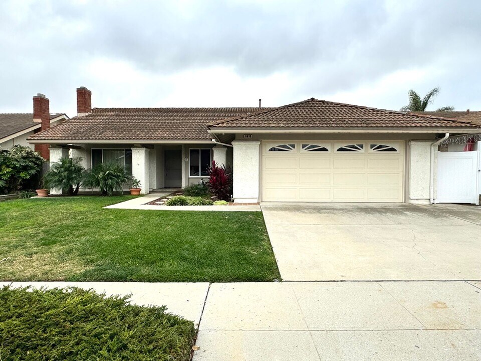 6630 Sora St in Ventura, CA - Building Photo