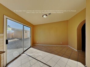 311 Mulberry Glen Dr in North Las Vegas, NV - Building Photo - Building Photo