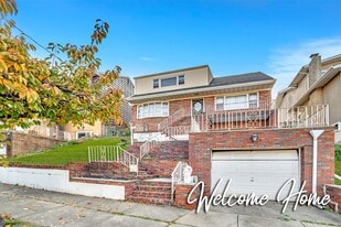 12 Park Ave in Kearny, NJ - Building Photo