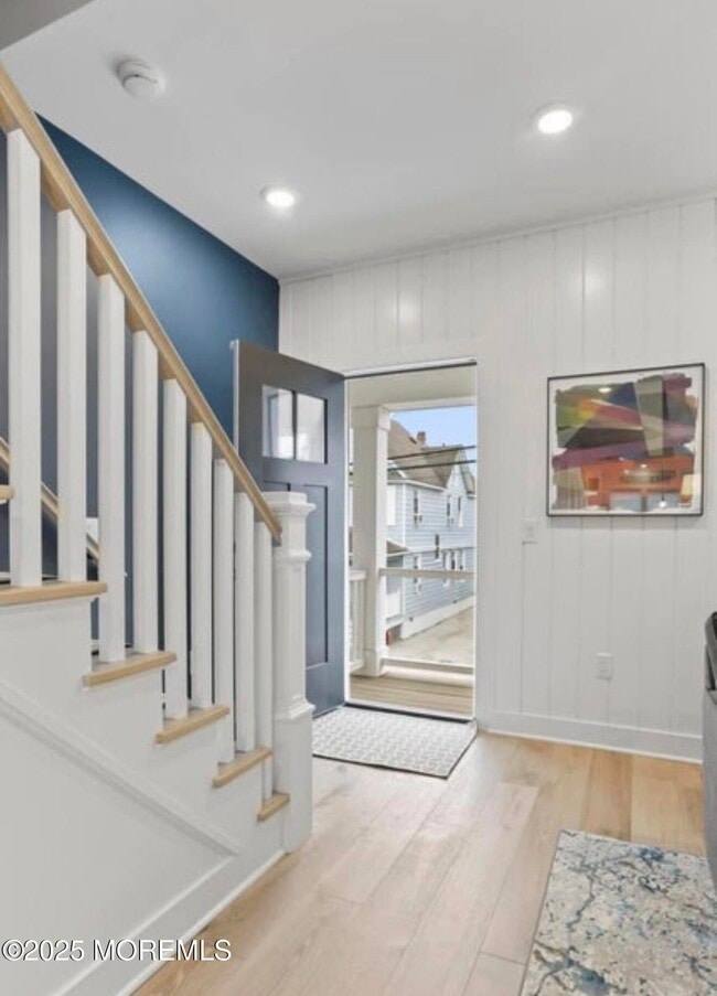 7 Center St in Sea Bright, NJ - Building Photo - Building Photo